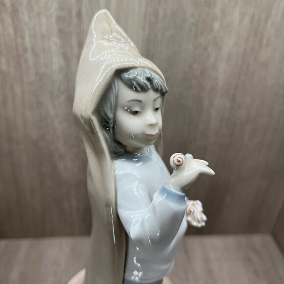 Vtg Lladro #4896 Boy with Snails Glossy Retired Porcelain Figurine 9" Muted Blue - Picture 8 of 13
